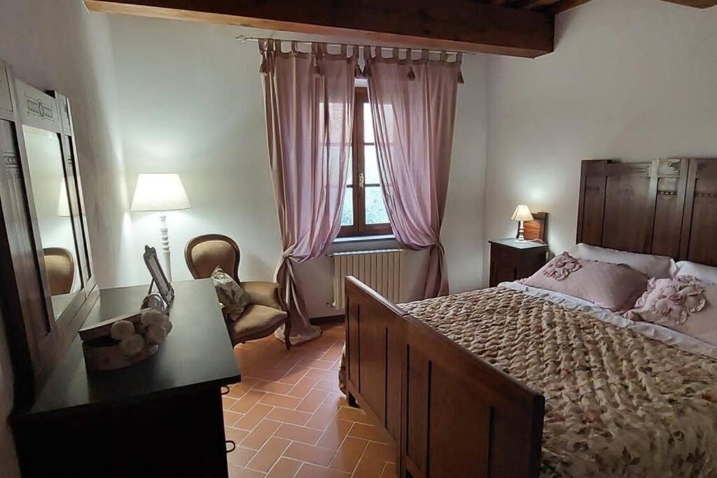 Lajatico Rentals - Casa Di Alice Nel Borgo Eksteriør bilde