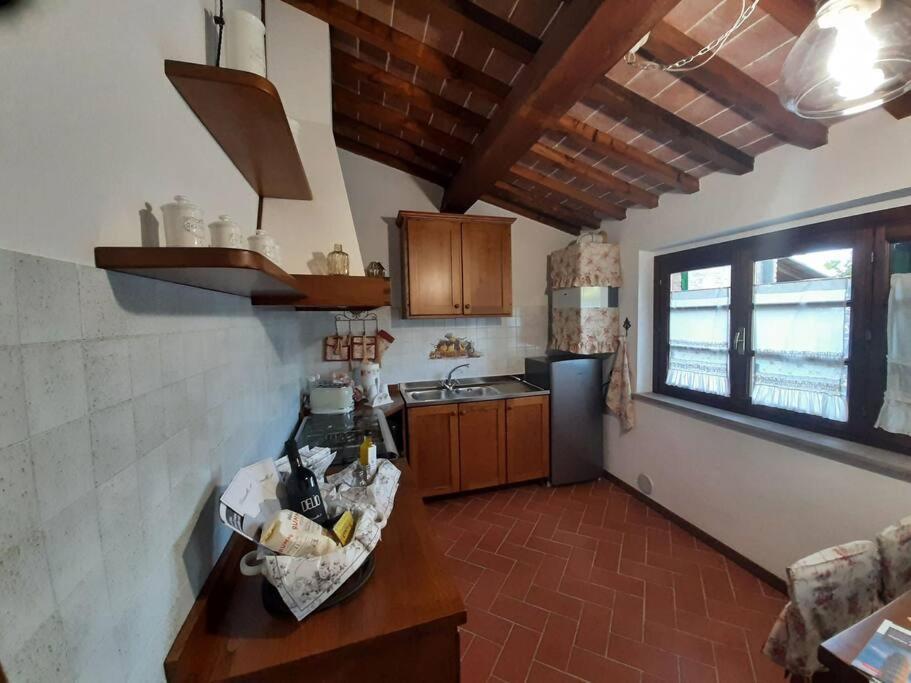 Lajatico Rentals - Casa Di Alice Nel Borgo Eksteriør bilde
