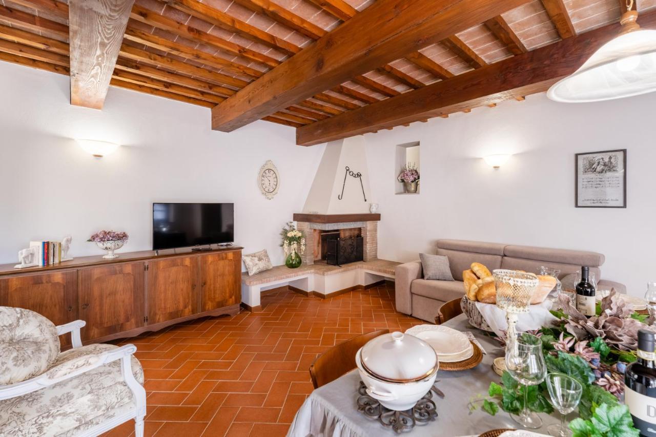 Lajatico Rentals - Casa Di Alice Nel Borgo Eksteriør bilde