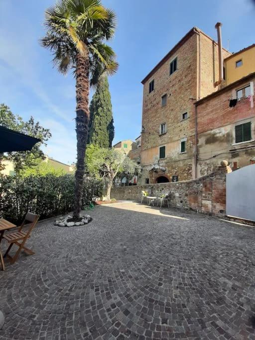 Lajatico Rentals - Casa Di Alice Nel Borgo Eksteriør bilde
