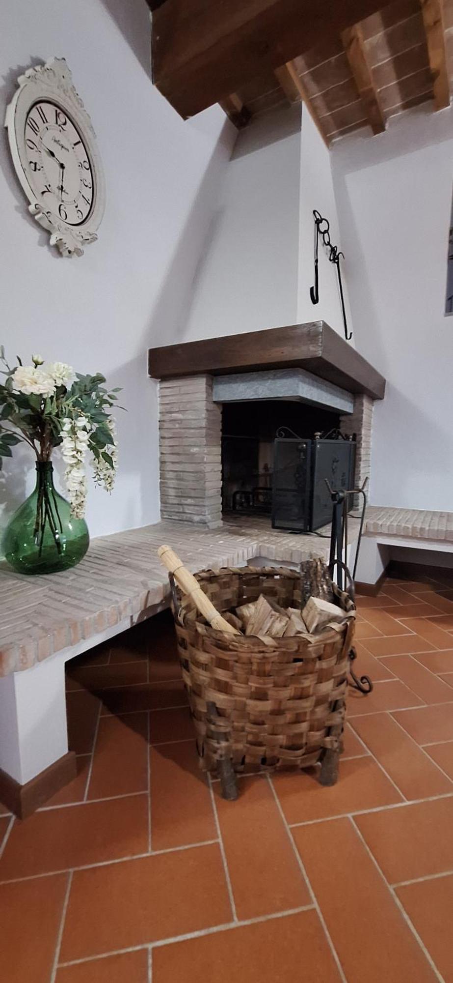 Lajatico Rentals - Casa Di Alice Nel Borgo Eksteriør bilde
